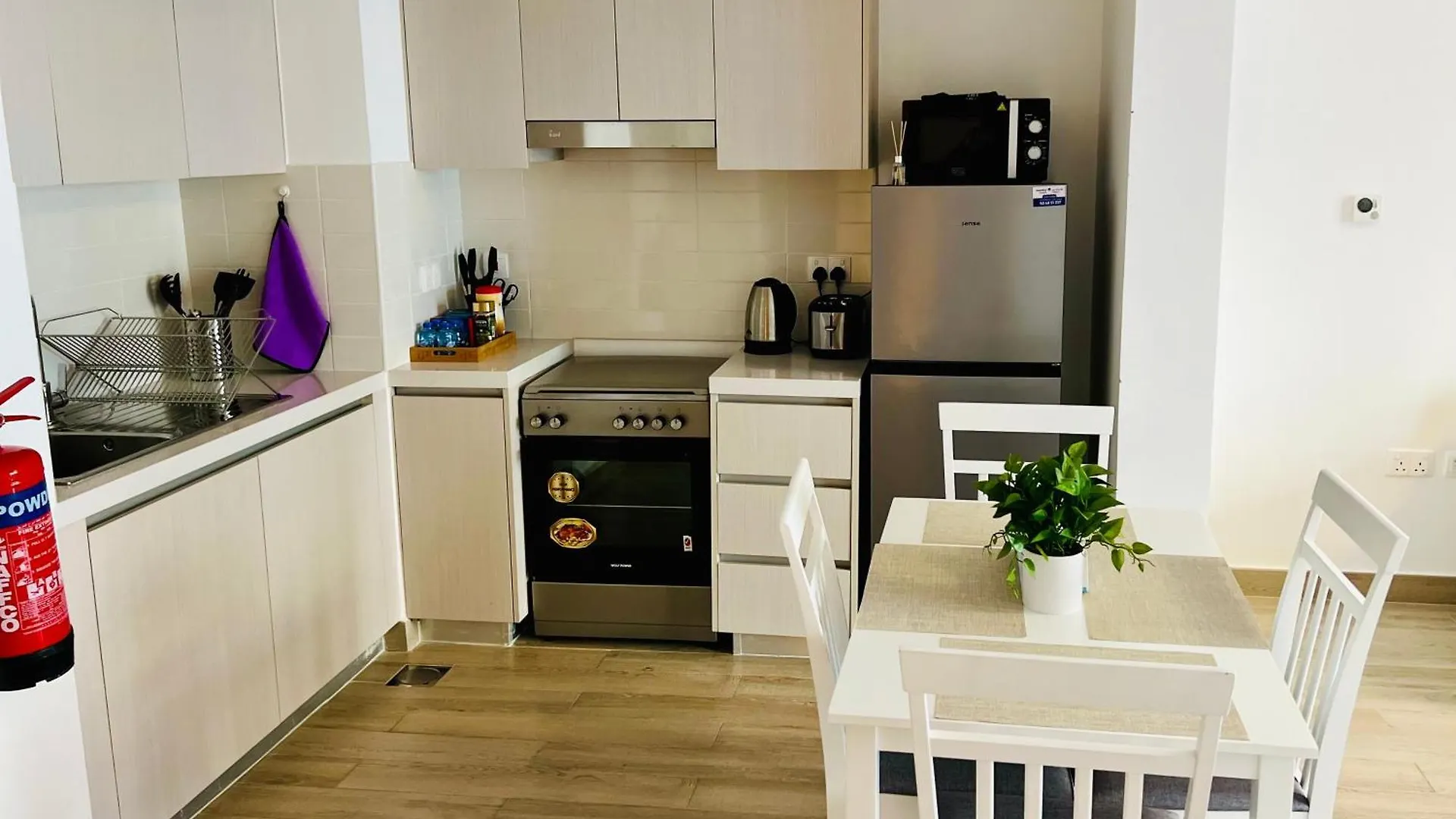 شقة Sleek Stays Home - 1 Bhk At Yas Island Near Sea World,Etihad Arena الإمارات العربية المتحدة